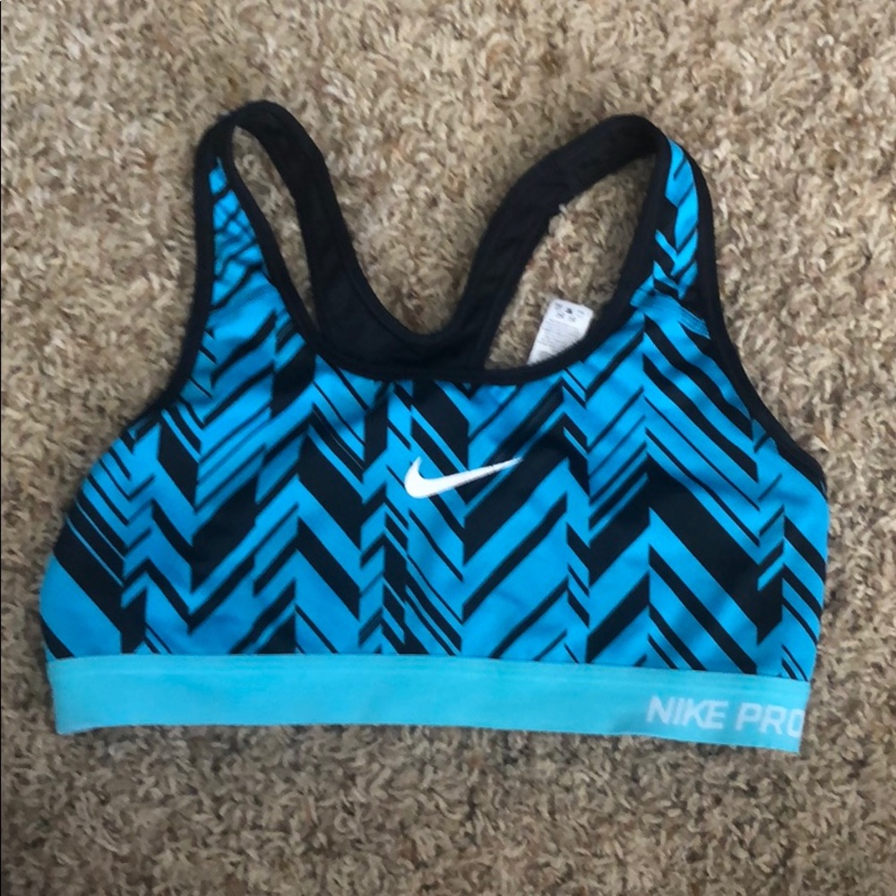 Nike Pro sports bra